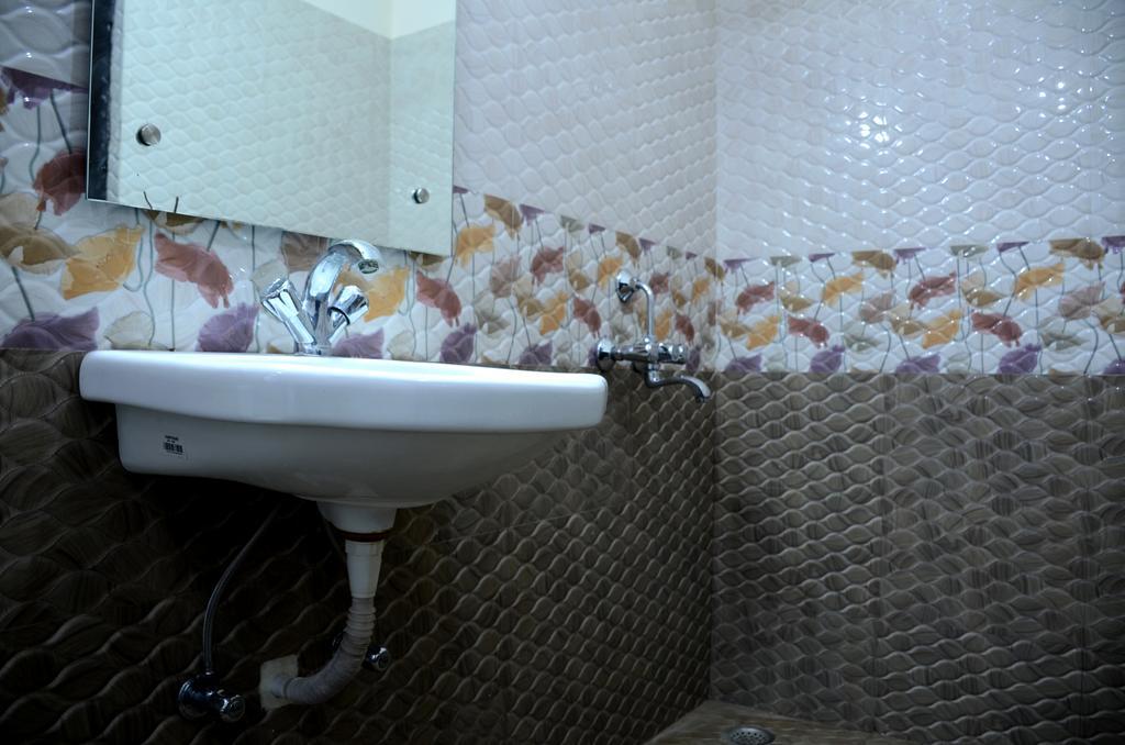 Mohini Home Stay Агра Екстер'єр фото